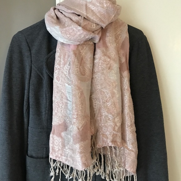 Scarf - Picture 1 of 1